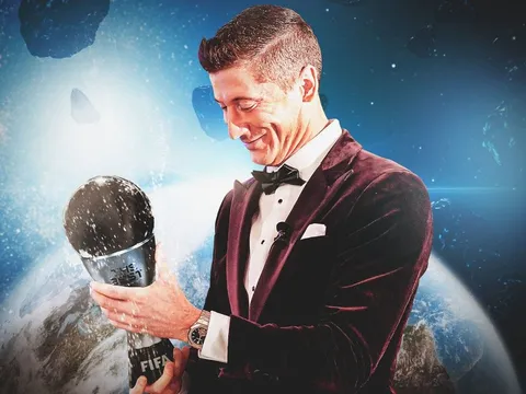 Chiến thắng của Lewandowski là lời cảnh báo cho Messi