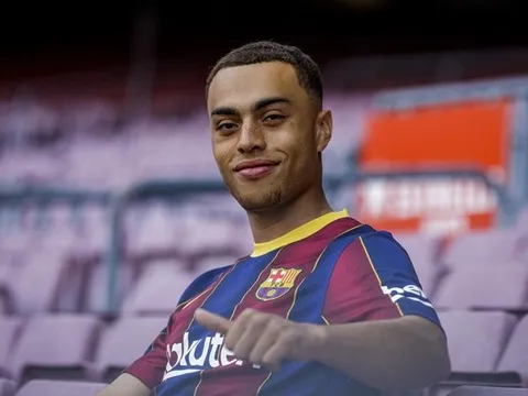 CHÍNH THỨC: Barca quyết đoán, công bố ngôi sao 'cực chất' từ Ajax