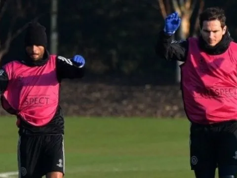 CHÍNH THỨC! Chelsea đón HLV mới - "cạ cứng" của Lampard