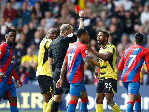 CHÍNH THỨC! Đội bóng thứ 2 ở Premier League rớt hạng