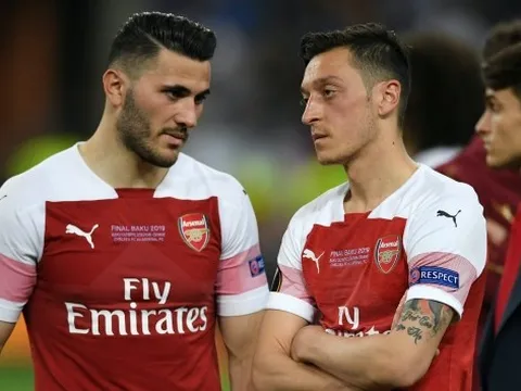 CHÍNH THỨC: Đối tác xác nhận sao Arsenal trở về Emirates