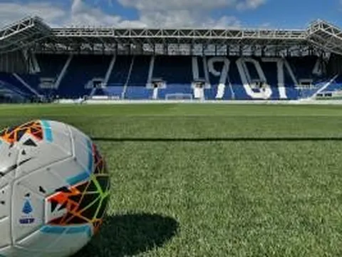 CHÍNH THỨC: Đối thủ lớn nhất của Liverpool ở Champions League đón tin vui