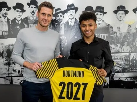 CHÍNH THỨC: Dortmund công bố tân binh thay Haaland
