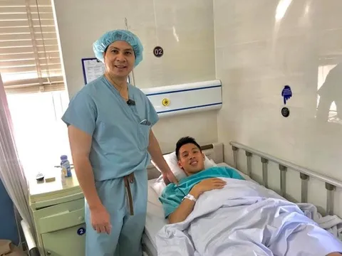CHÍNH THỨC: Hùng Dũng phẫu thuật thành công, CĐV Việt Nam thở phào