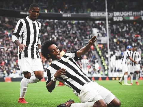 CHÍNH THỨC: Juve gia hạn với Cuadrado