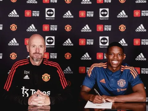 CHÍNH THỨC! Kết thúc chờ đợi, Man Utd công bố tân binh đầu tiên