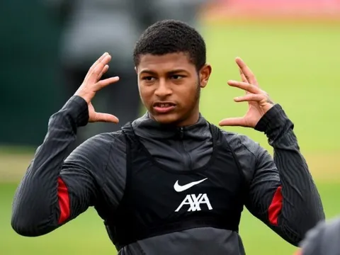 CHÍNH THỨC! Liverpool bán đi "báu vật" với mức phí khủng
