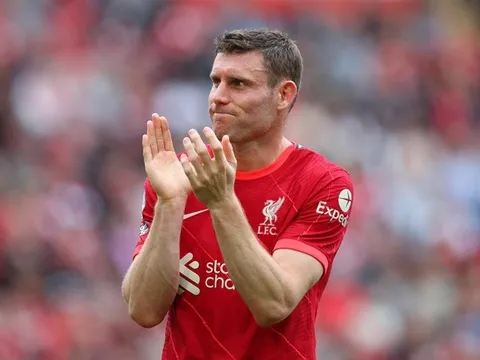 CHÍNH THỨC: Liverpool chốt tương lai "người không phổi"