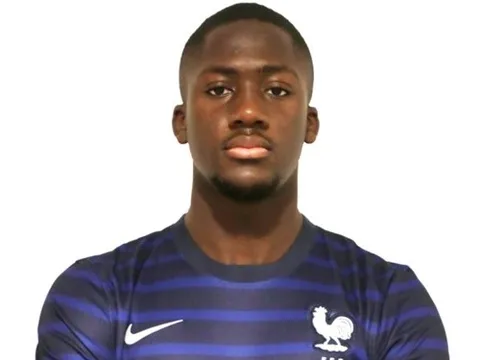 CHÍNH THỨC: Liverpool công bố Ibrahima Konate