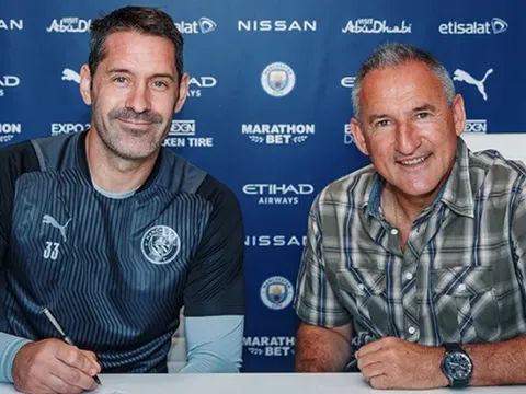 CHÍNH THỨC! Man City chiêu mộ thủ môn theo dạng chuyển nhượng tự do