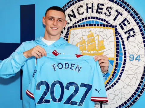 CHÍNH THỨC! Man City công bố hợp đồng mới, thời hạn 5 năm