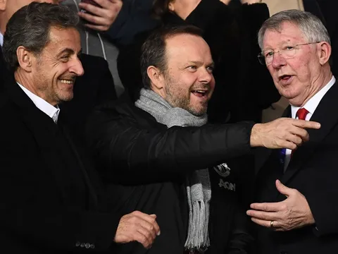 CHÍNH THỨC: 'Mục tiêu số 2' của Man Utd đặt bút gia hạn hợp đồng