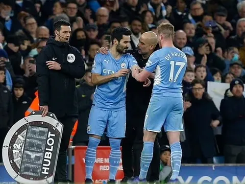 CHÍNH THỨC! Premier League đưa ra thay đổi then chốt chiều ý Klopp và Pep