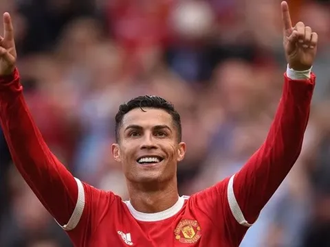 CHÍNH THỨC! Ronaldo được vinh danh