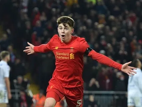 CHÍNH THỨC! Sao Liverpool nối gót Shaqiri ra đi chớp nhoáng