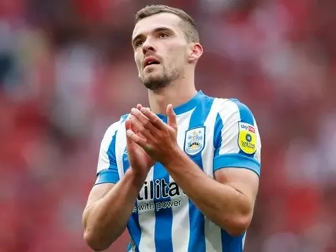 CHÍNH THỨC: Tân binh NHA công bố chữ ký thứ 9