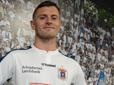 Wilshere chính thức có CLB mới