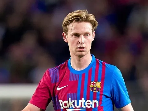 CHOÁNG! De Jong quyết chơi tới cùng với Barca