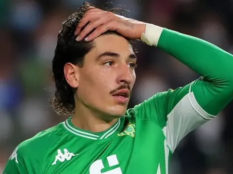 Chủ tịch báo tin về ngôi sao Arsenal