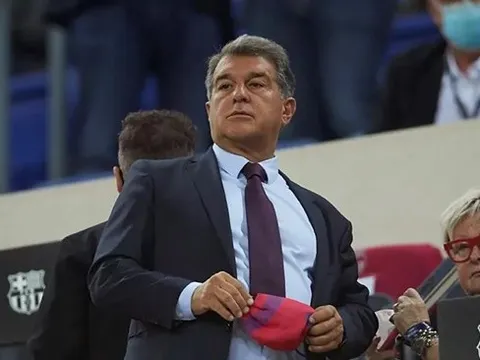 Chủ tịch Barca phản biện Koeman cực gắt vụ Messi