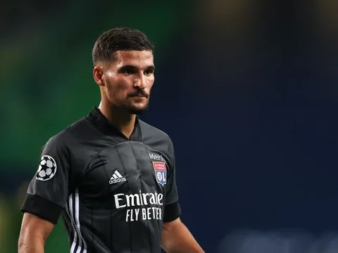 Chủ tịch Lyon cảnh báo Arsenal: “Có 3 ông lớn muốn chiêu mộ Houssem Aouar”