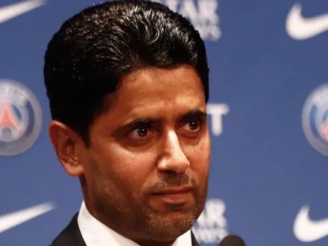Chủ tịch PSG vướng vào scandal mới