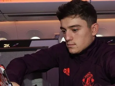 Chứng kiến "máy chạy" Man Utd tỏa sáng, Roy Keane nhanh chóng lên tiếng