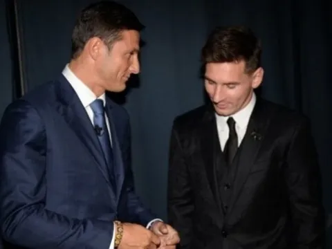 "Chúng tôi không đàm phán mua Messi vì nó chẳng ích gì..."