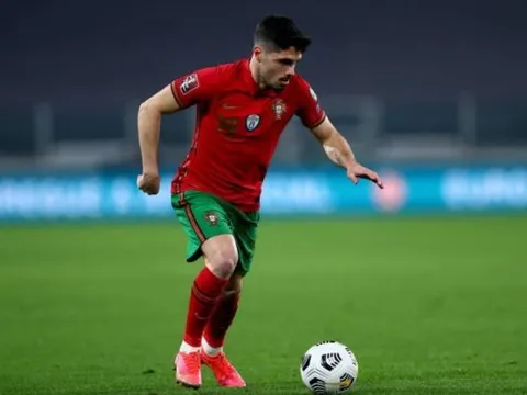 Chuyên gia xác nhận, thành Manchester cùng nhắm mua sao Bồ Đào Nha