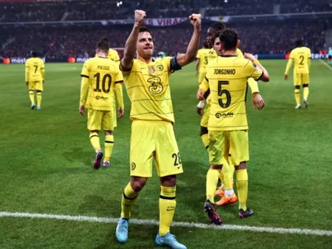 Chuyển hóa đỉnh cao, Chelsea vào tứ kết Champions League