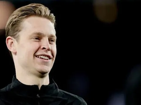 Chuyển nhượng Chelsea: Chữ ký gây tranh cãi; Chốt vụ De Jong