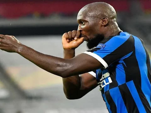 Chuyển nhượng Chelsea: Lukaku công bố hợp đồng mới; Diễn biến vụ Kounde