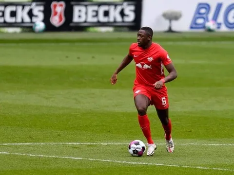 Chuyển nhượng Liverpool: 1 ngôi sao cập bến, 10 cái tên bị thanh lý