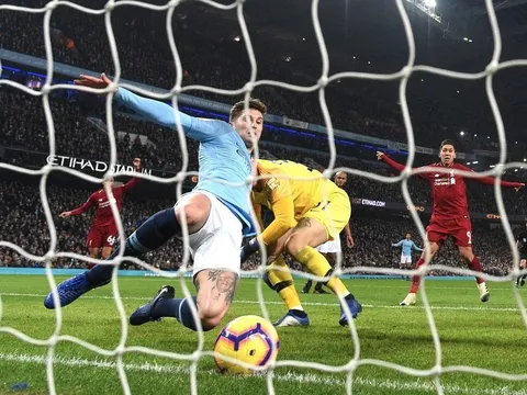 Những trận đấu đáng nhớ giữa Pep và Klopp tại Ngoại hạng Anh