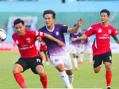 CLB Long An trắng tay trước Khánh Hòa