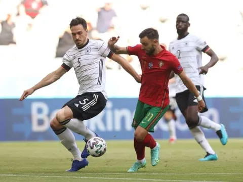 Có Fernandes, tuyển Bồ Đào Nha đá như chấp người