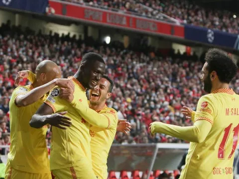 'Cỗ máy tạt bóng' xuất hiện trong trận Liverpool 3-3 Benfica