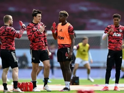 Có một người hùng thầm lặng đang bị đánh giá thấp tại Man Utd