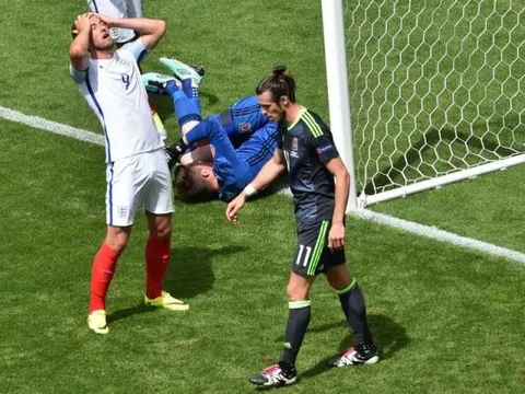 Có mũi đinh 3 lợi hại bậc nhất, Mourinho vẫn than phiền