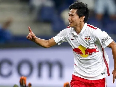 Có Takumi Minamino, "Liverpool B" sẽ khủng thế nào?