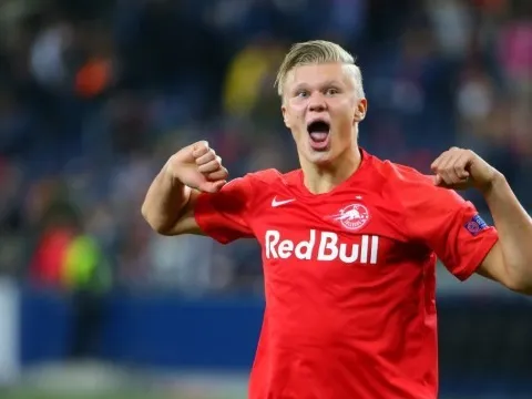 Công khai 'thả thính', Man Utd tiến gần hơn tới thương vụ 76 triệu bảng