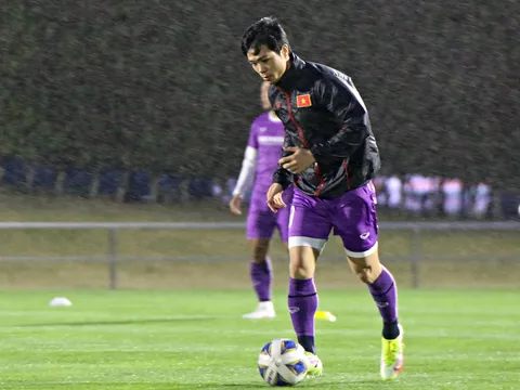 Công Phượng và 7 tuyển thủ Việt Nam được chăm sóc đặc biệt