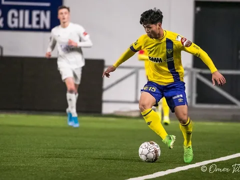 Công Phượng "tả xung, hữu đột" trong ngày U21 Sint-Truiden thua đậm