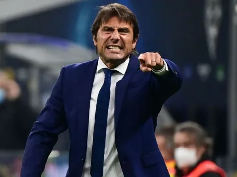 Conte gửi thông điệp đanh thép đến West Ham