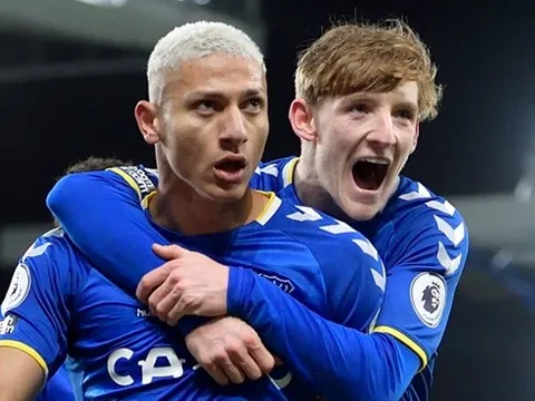 Conte muốn 'nổ' cú đúp từ Everton