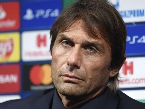 Bị chỉ trích, Conte đáp trả: "Tôi cần được đối xử như Klopp ở Liverpool!"