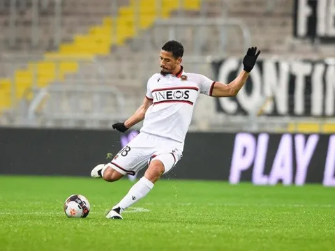 Arsenal định đoạt số phận William Saliba