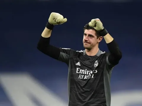 Courtois đã chứng minh cho FIFA thấy sai lầm của mình