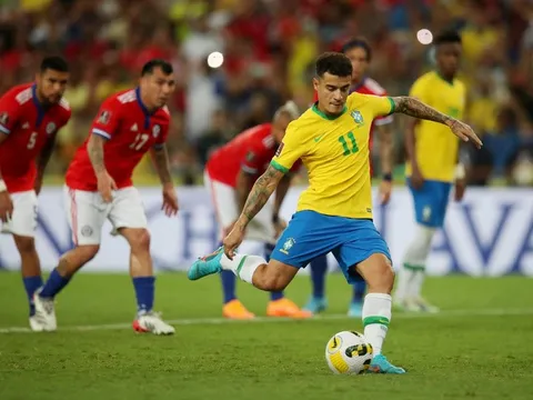 Coutinho ghi bàn giúp Brazil thắng Chile 4-0