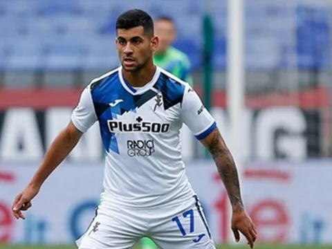 Man Utd ngừng theo đuổi đá tảng Serie A